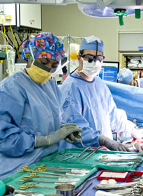 Emory transplant surgeon Dr. Andrew Adams in the OR.
